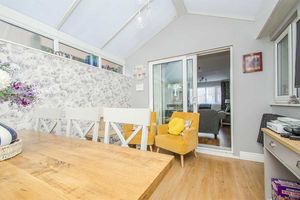 Photo 19- click for photo gallery